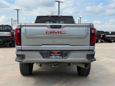 2024 GMC Sierra 2500HD Denali