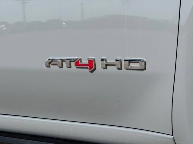 2025 GMC Sierra 2500HD AT4