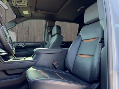 2025 GMC Sierra 2500HD AT4