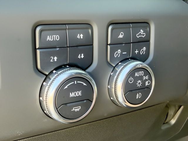 2025 GMC Sierra 2500HD AT4