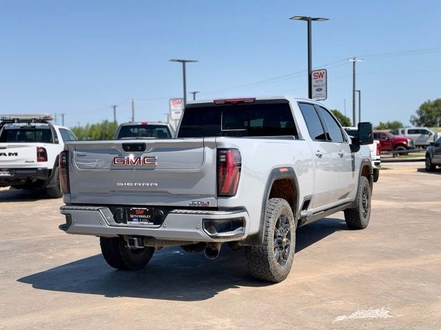 2025 GMC Sierra 2500HD AT4