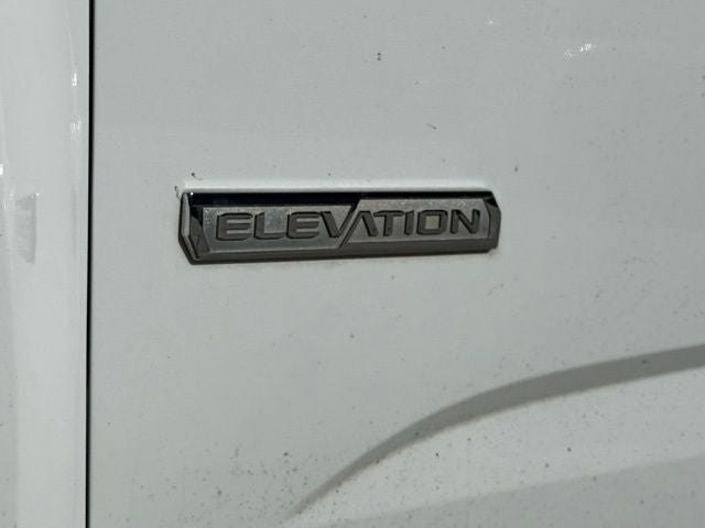 2022 GMC Canyon Elevation Black wheels