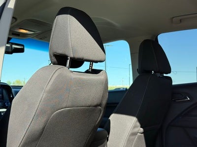 2022 GMC Canyon Elevation Black wheels