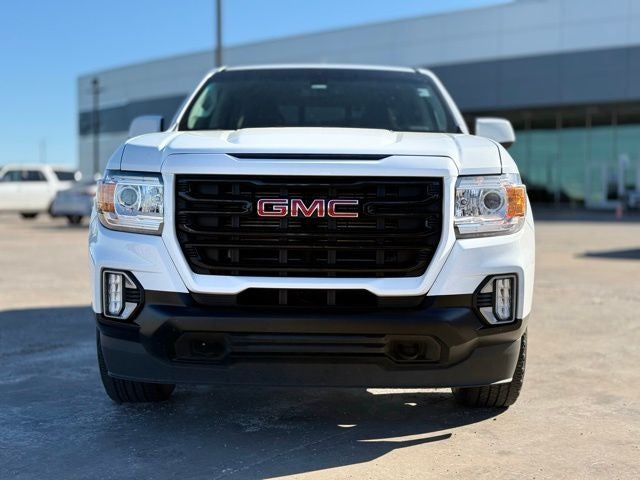 2022 GMC Canyon Elevation Black wheels