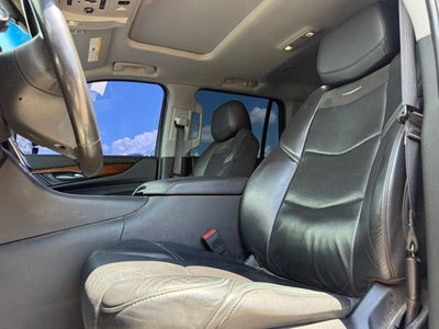 2019 Cadillac Escalade Luxury