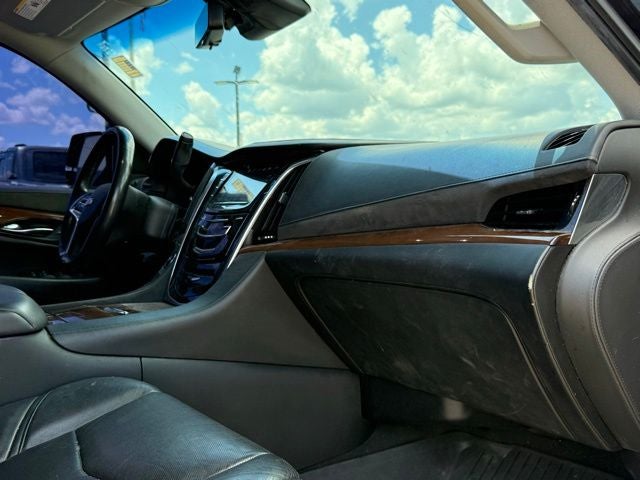 2019 Cadillac Escalade Luxury
