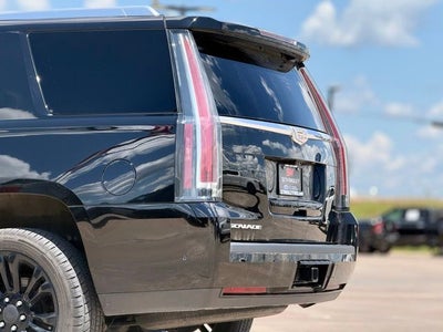 2019 Cadillac Escalade Luxury