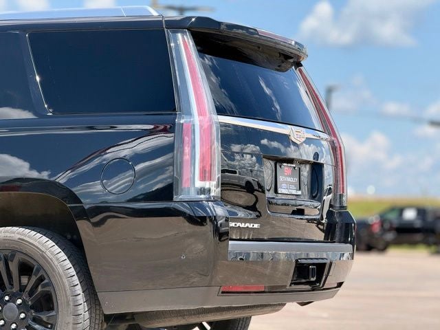 2019 Cadillac Escalade Luxury