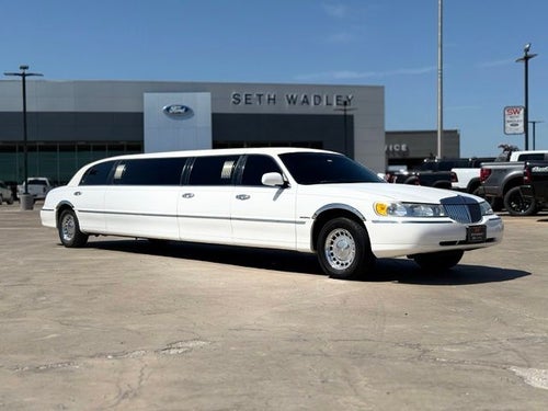 2002 Lincoln Town Car Executive Krystal Limo Conversion