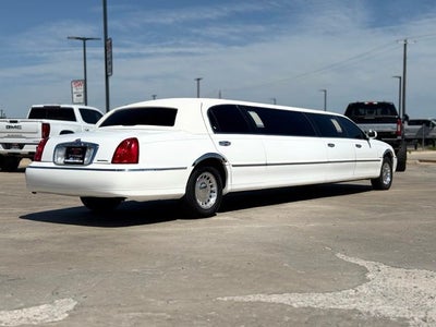 2002 Lincoln Town Car Executive Krystal Limo Conversion