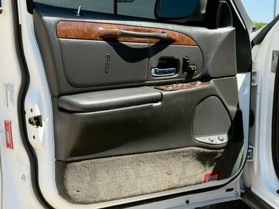 2002 Lincoln Town Car Executive Krystal Limo Conversion