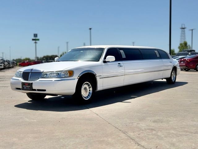 2002 Lincoln Town Car Executive Krystal Limo Conversion