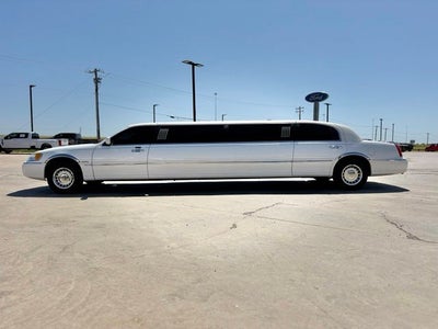 2002 Lincoln Town Car Executive Krystal Limo Conversion