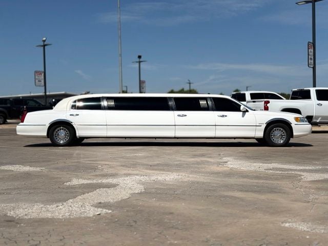 2002 Lincoln Town Car Executive Krystal Limo Conversion