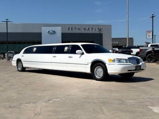 2002 Lincoln Town Car Executive Krystal Limo Conversion