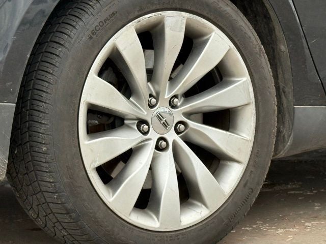 2013 Lincoln MKS Base