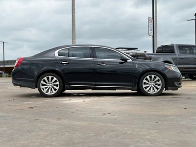 2013 Lincoln MKS Base