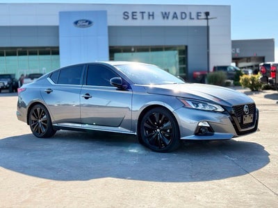 2022 Nissan Altima 2.5 SR