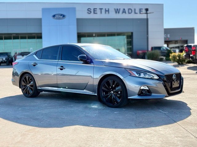 2022 Nissan Altima 2.5 SR