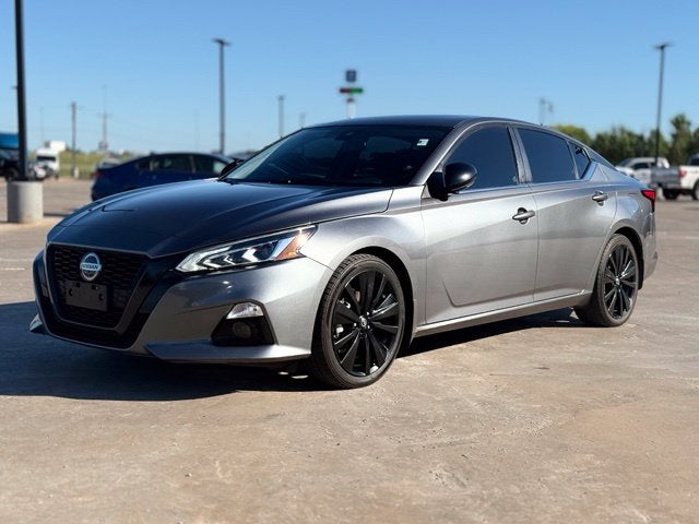 2022 Nissan Altima 2.5 SR