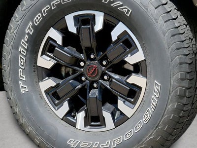 2022 Nissan Frontier PRO-4X V6 | Technology Pkg
