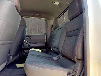 2022 Nissan Frontier PRO-4X V6 | Technology Pkg