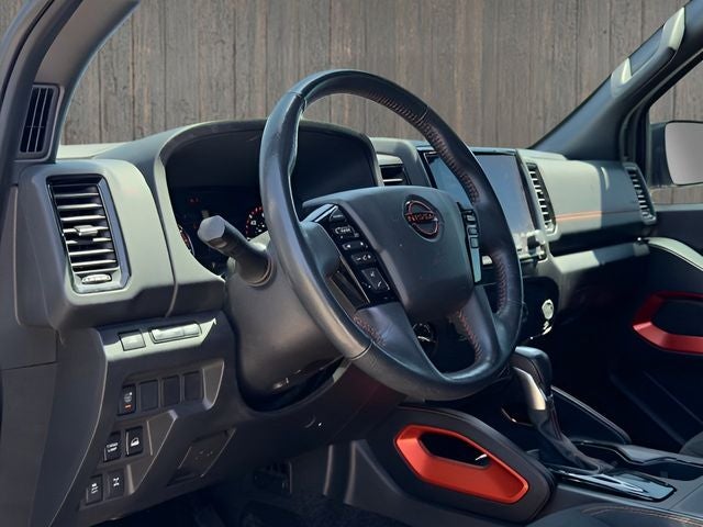 2022 Nissan Frontier PRO-4X V6 | Technology Pkg