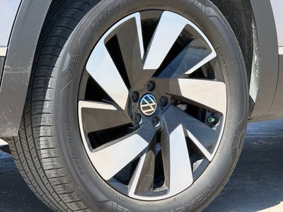 2024 Volkswagen Atlas Cross Sport 2.0T SEL