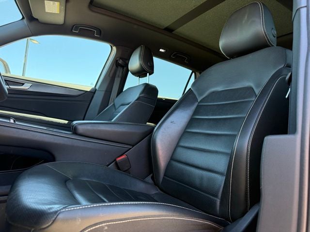 2024 Volkswagen Atlas Cross Sport 2.0T SEL