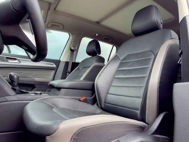 2023 Volkswagen Atlas 3.6L V6 SEL Premium R-Line