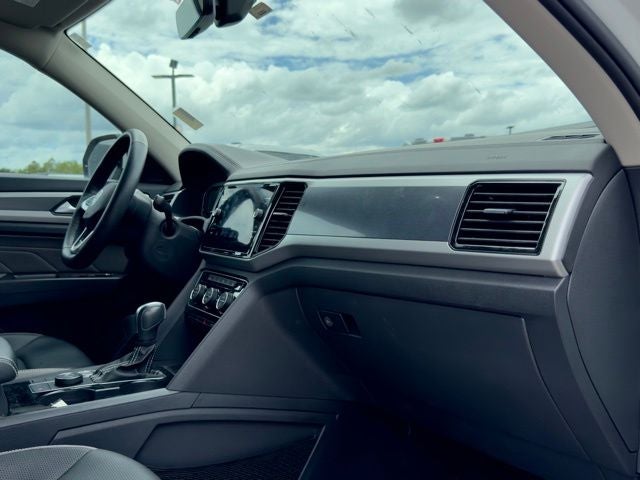 2023 Volkswagen Atlas 3.6L V6 SEL Premium R-Line