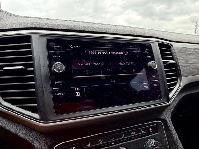 2021 Volkswagen Atlas Cross Sport 2.0T SE w/Technology