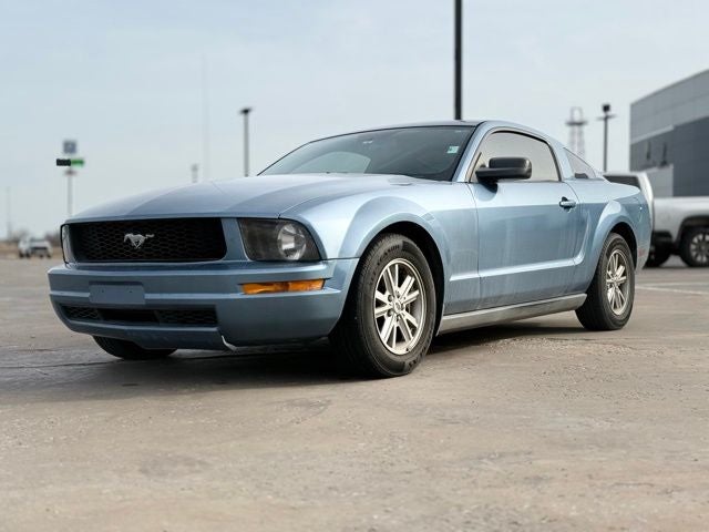 2005 Ford Mustang V6 Premium