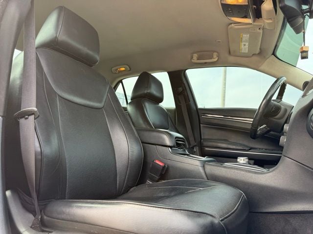 2018 Chrysler 300 Limited