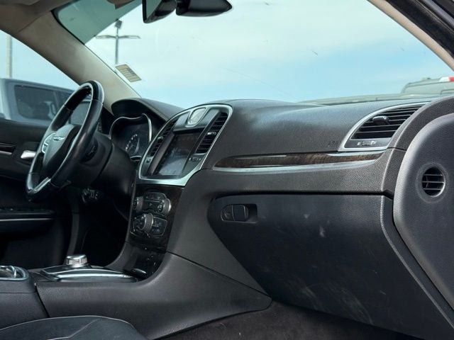 2018 Chrysler 300 Limited