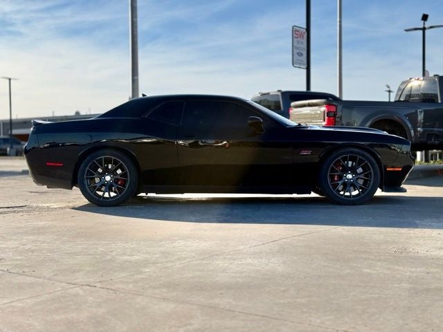 2016 Dodge Challenger SRT 392 Technology Pkg