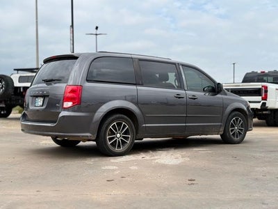 2016 Dodge Grand Caravan R/T