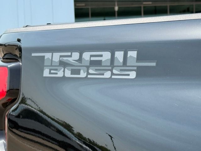 2025 Chevrolet Silverado 2500HD LT Blackout PKG Nicest Around