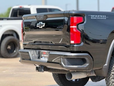 2025 Chevrolet Silverado 2500HD LT Blackout PKG Nicest Around