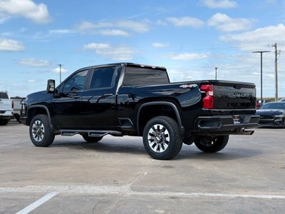 2022 Chevrolet Silverado 2500HD Custom
