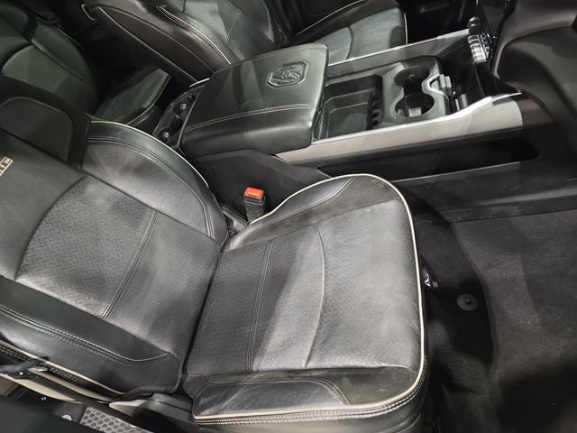 2024 RAM 3500 Laramie NIGHT | HO 6.7 | DRW