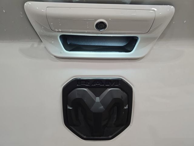 2024 RAM 3500 Laramie NIGHT | HO 6.7 | DRW