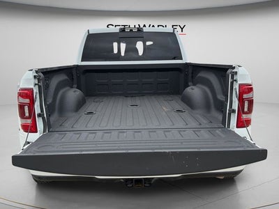 2024 RAM 3500 Laramie Towing Technology
