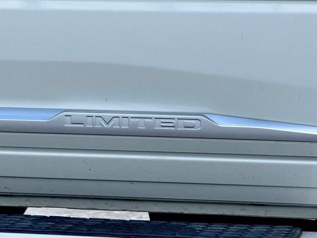 2018 RAM 3500 Laramie Longhorn MEGA CAB