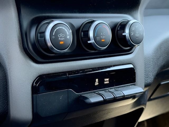 2022 RAM 2500 Tradesman 6.4L HEMI