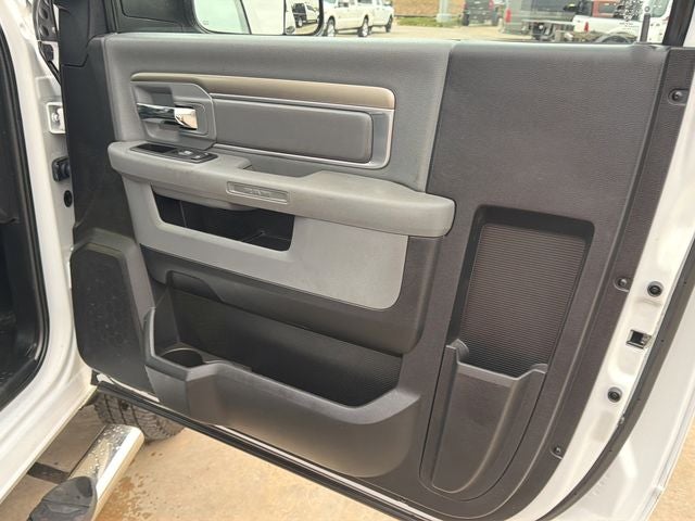 2017 RAM 3500 Tradesman DRW | 4WD | 6.7L Cummins