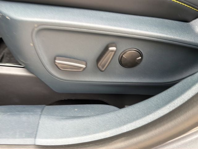 2025 Ford Maverick Lobo High