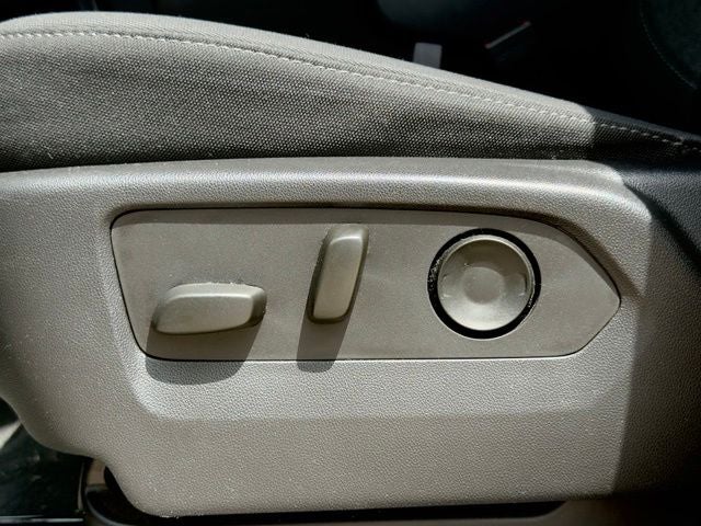 2023 Chevrolet Silverado 1500 Custom Lane Keep Assist