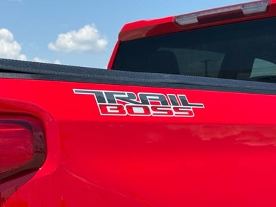 2022 Chevrolet Silverado 1500 Custom Trail Boss