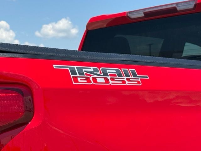 2022 Chevrolet Silverado 1500 Custom Trail Boss